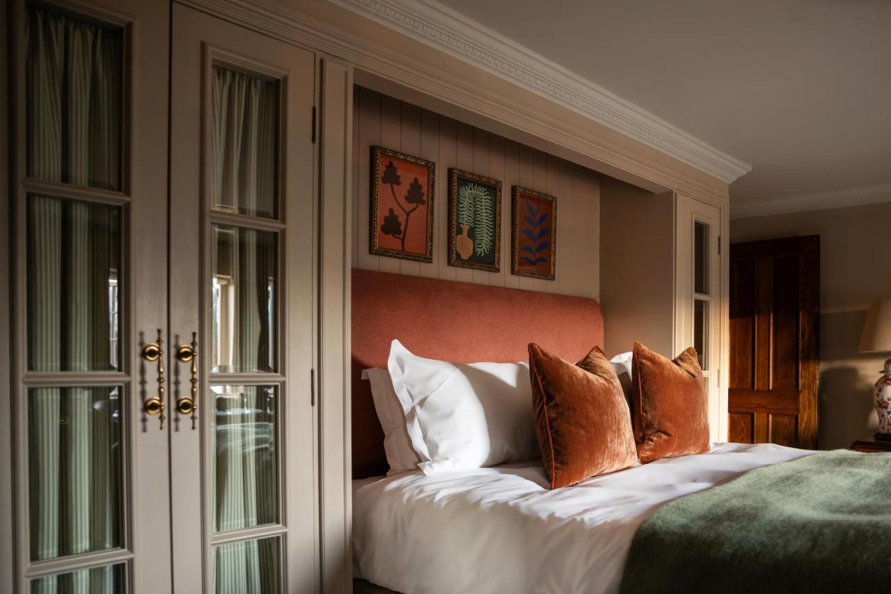 Bedford Arms Hotel Рикмэнсворс Экстерьер фото